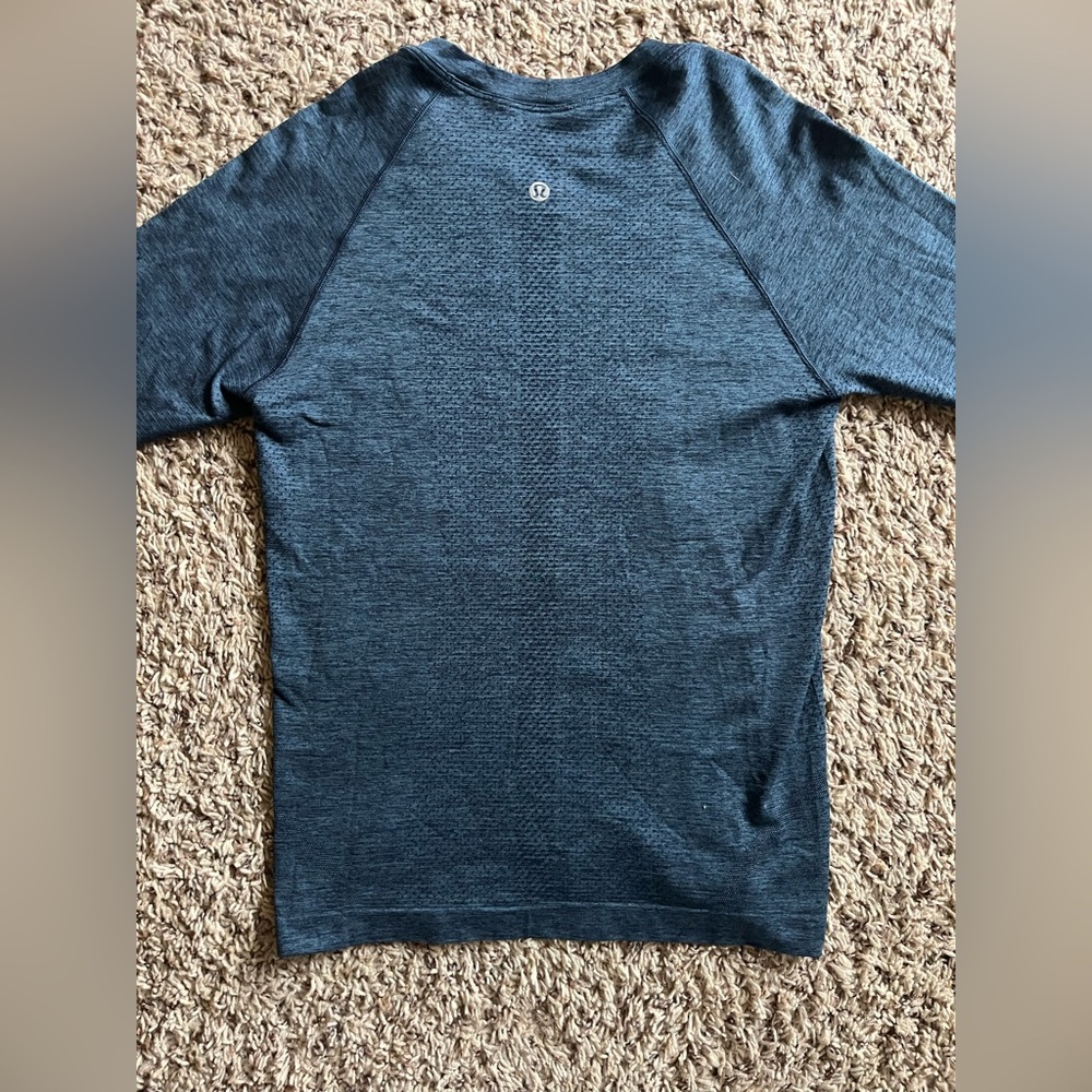 Lululemon Atheltic Long Sleeve